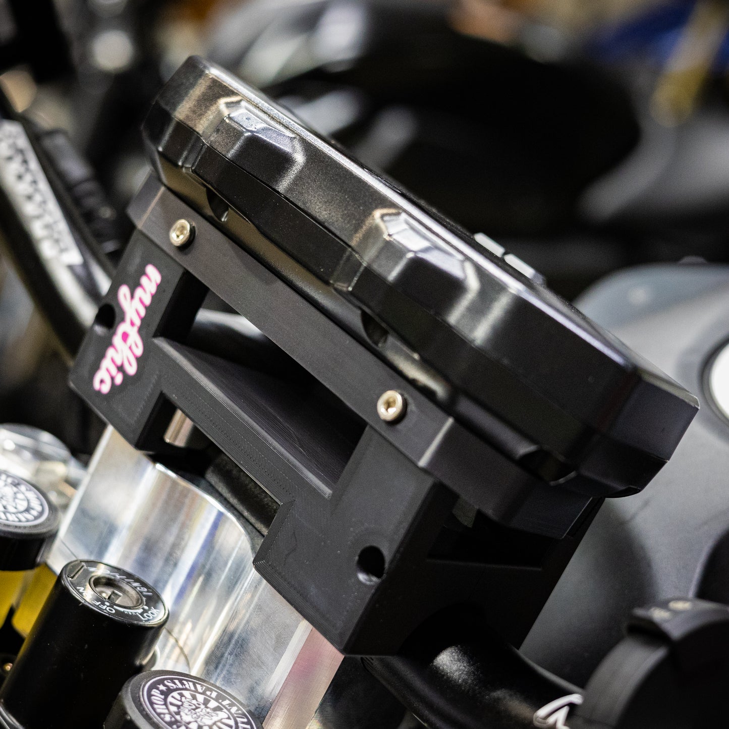 2015-2020 FZ07/MT07 Dash Mount for Outlaw Triple